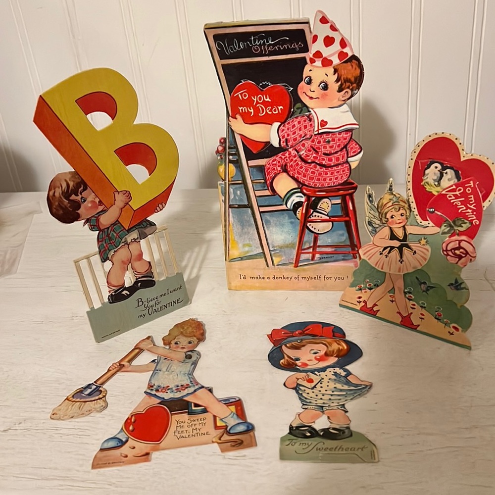 Lot Antique mechanical standing German die cut embossed Valentine’s Day cards